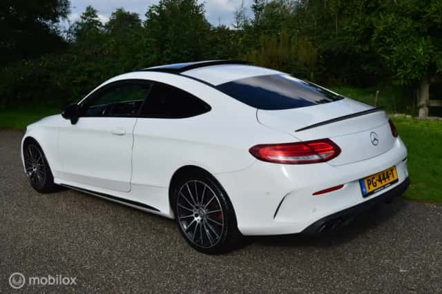 Mercedes-Benz C-Klasse (2017) thumbnail 3