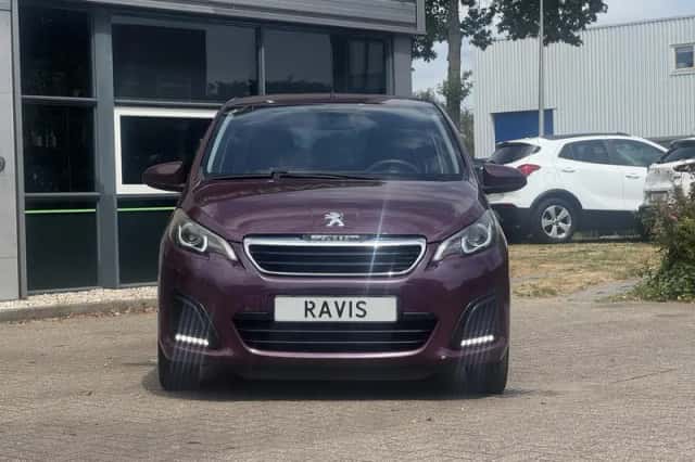 Peugeot 108 (2016) thumbnail 2