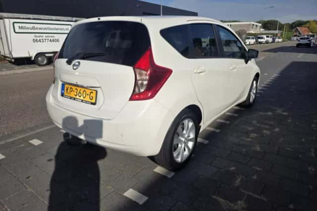 Nissan Note (2016) thumbnail 5