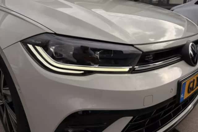 Volkswagen Polo (2022) thumbnail 5
