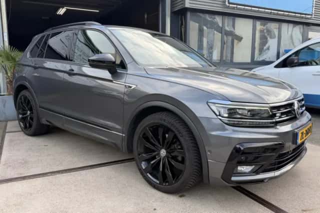 Volkswagen Tiguan (2019) thumbnail 5