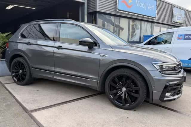 Volkswagen Tiguan (2019) thumbnail 6