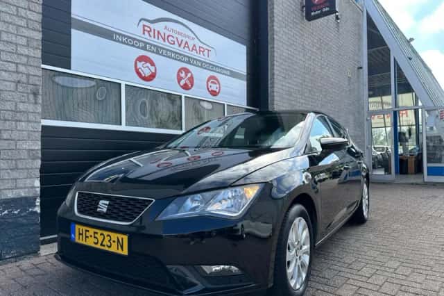 SEAT Leon (2013) thumbnail 1