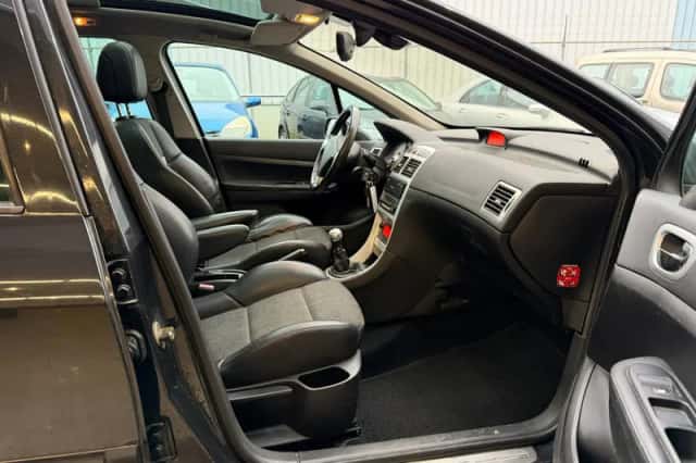 Peugeot 307 (2006) thumbnail 2