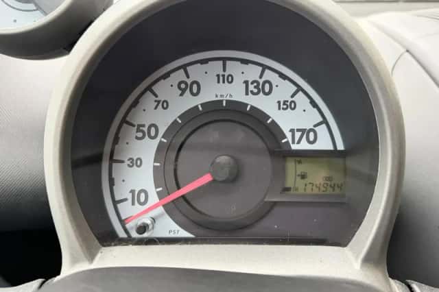 Toyota Aygo (2007) thumbnail 3