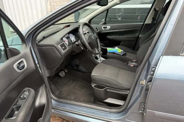 Peugeot 307 (2007) thumbnail 3