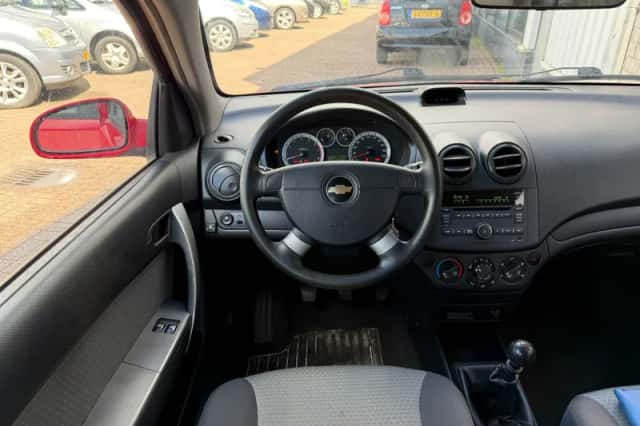 Chevrolet Aveo (2008) thumbnail 4
