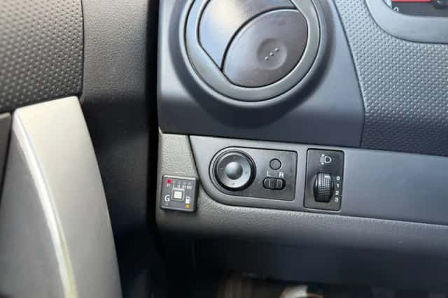 Chevrolet Aveo (2008) thumbnail 5