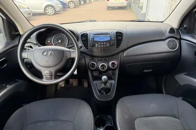 Hyundai i10 (2011) thumbnail 4