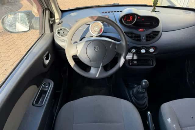 Renault Twingo (2010) thumbnail 4