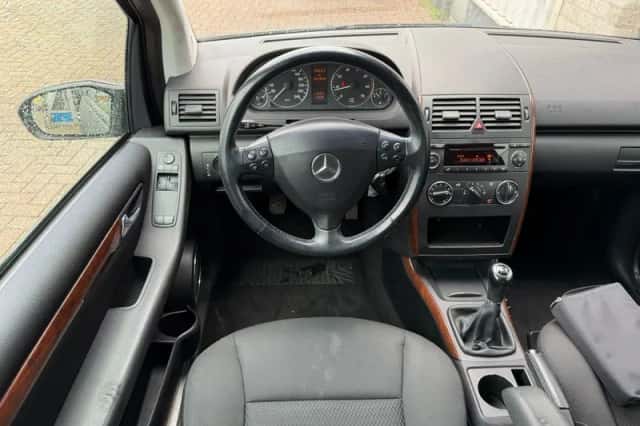 Mercedes-Benz A-Klasse (2005) thumbnail 5