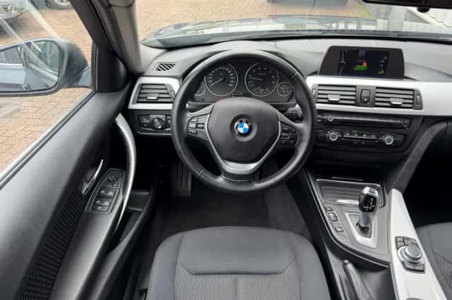 BMW 3-Serie (2012) thumbnail 4