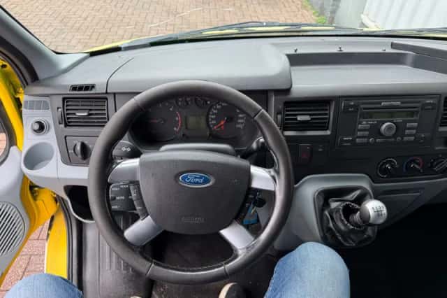 Ford Transit (2009) thumbnail 5