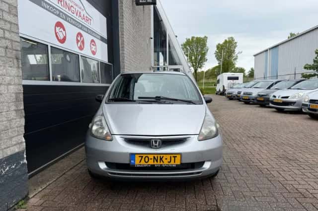 Honda Jazz (2003) thumbnail 2
