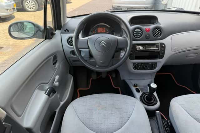 Citroën C3 (2004) thumbnail 6