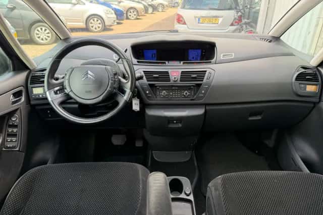 Citroën Grand C4 Picasso (2009) thumbnail 6