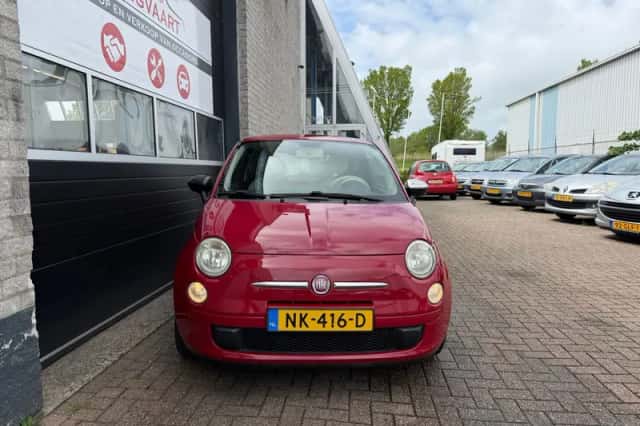 Fiat 500 (2009) thumbnail 2