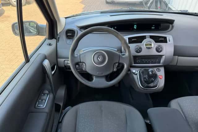 Renault Grand Scénic (2007) thumbnail 4