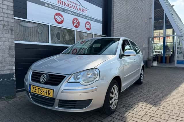 Volkswagen Polo (2007) thumbnail 1