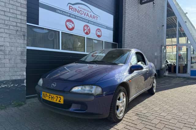 Opel Tigra (1996) thumbnail 1