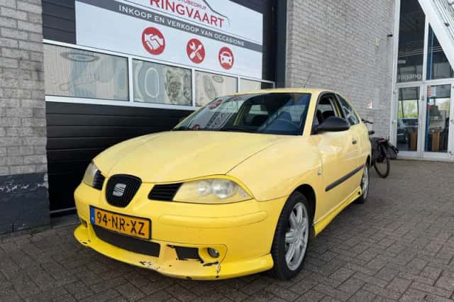 SEAT Ibiza (2004) thumbnail 1