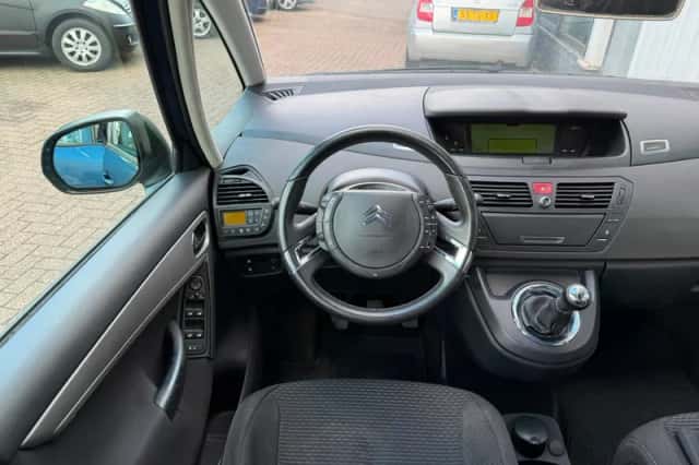 Citroën C4 Picasso (2009) thumbnail 3