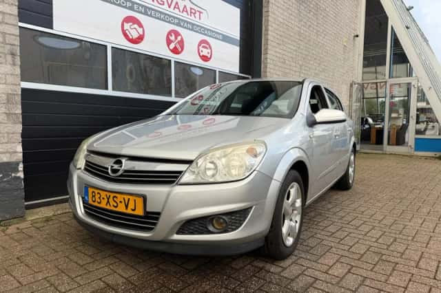 Opel Astra (2007) thumbnail 1