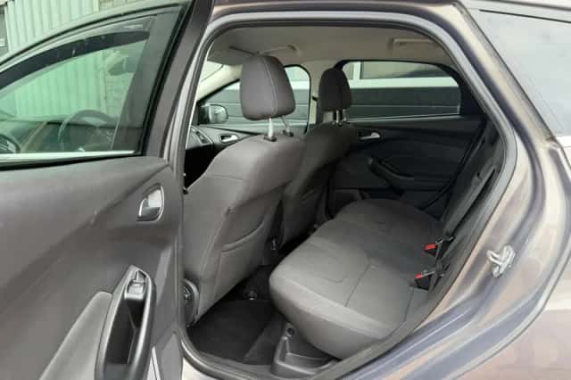 Ford Focus (2013) thumbnail 6