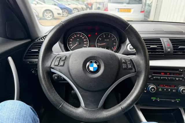 BMW 1-Serie (2008) thumbnail 4