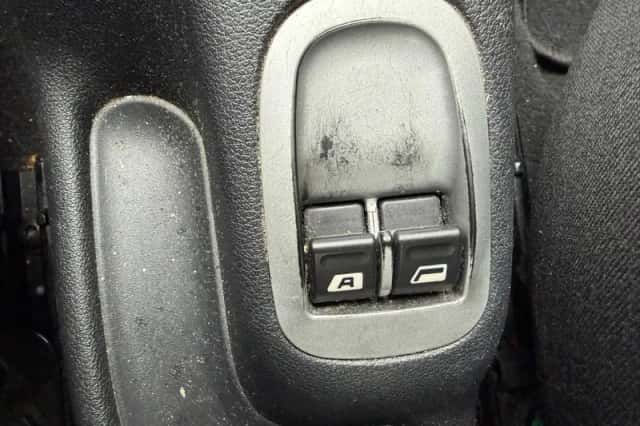 Peugeot 206+ (2011) thumbnail 5