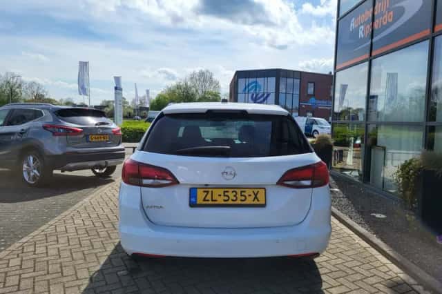 Opel Astra (2019) thumbnail 6