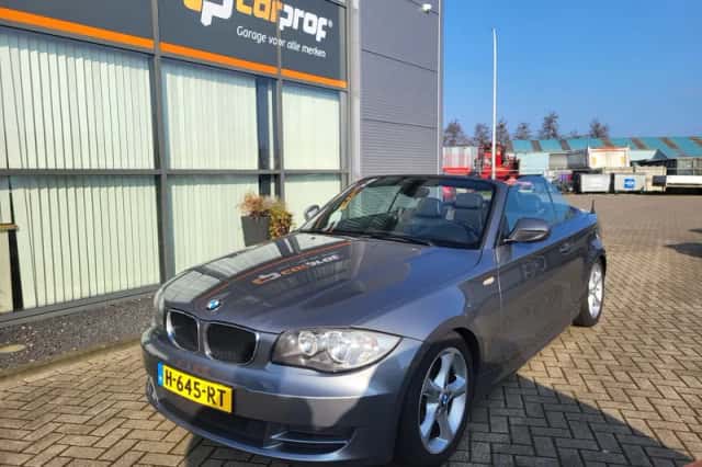 BMW 1-Serie (2010) thumbnail 2