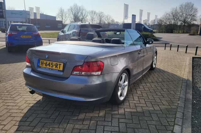 BMW 1-Serie (2010) thumbnail 5
