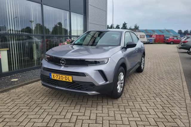 Opel Mokka (2023) thumbnail 2