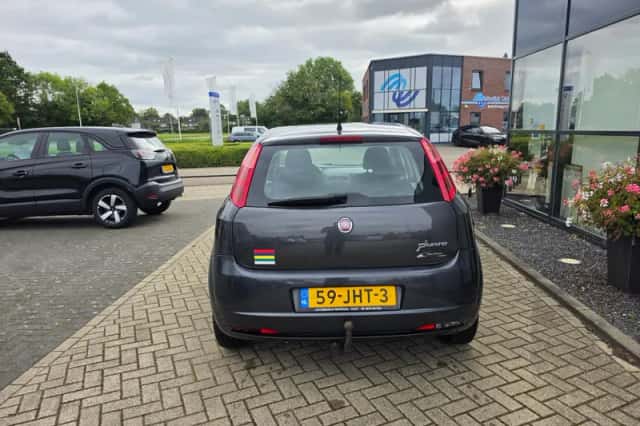 Fiat Grande Punto (2009) thumbnail 6