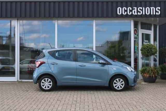 Hyundai i10 (2018) thumbnail 2