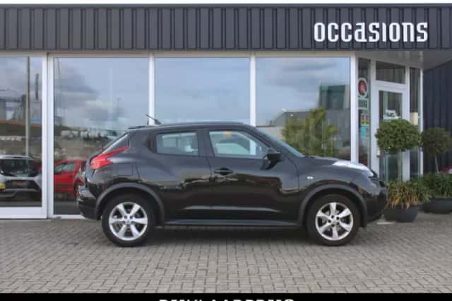 Nissan Juke (2013) thumbnail 2