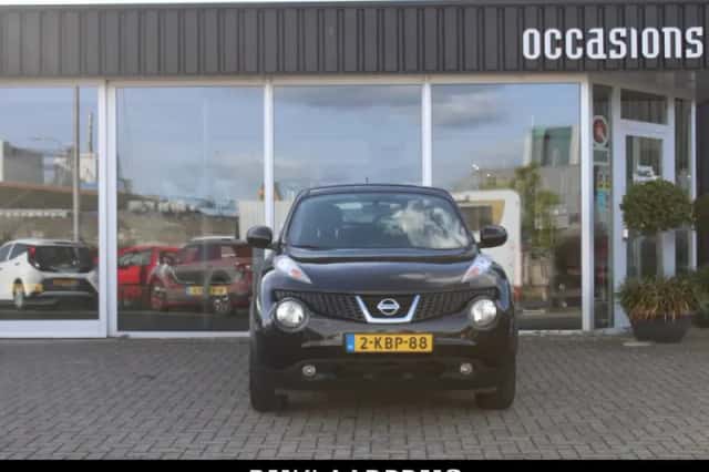 Nissan Juke (2013) thumbnail 3