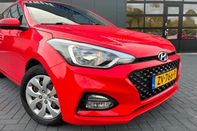 Hyundai i20 (2019) thumbnail 5