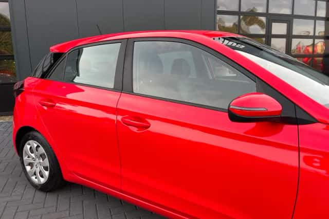 Hyundai i20 (2019) thumbnail 6