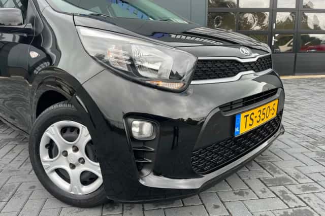 Kia Picanto (2018) thumbnail 5