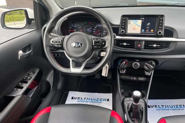 Kia Picanto (2020) thumbnail 3