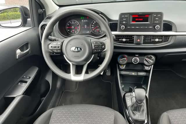 Kia Picanto (2021) thumbnail 3