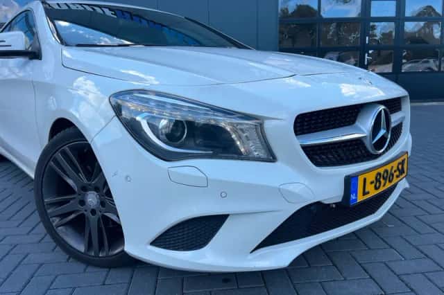 Mercedes-Benz CLA-Klasse (2016) thumbnail 5