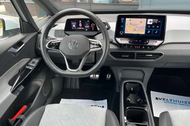 Volkswagen ID.3 (2023) thumbnail 3