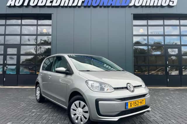 Volkswagen Up! (2023) thumbnail 1