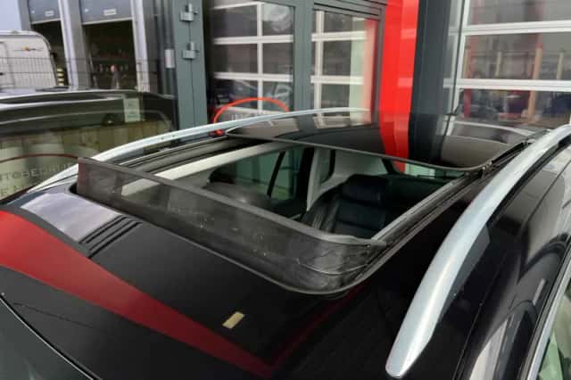 Volkswagen Tiguan (2014) thumbnail 2