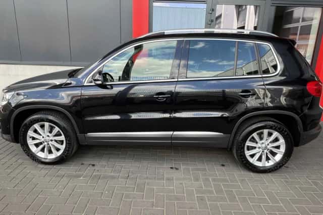 Volkswagen Tiguan (2014) thumbnail 3