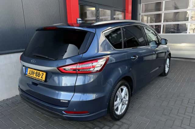 Ford S-Max (2021) thumbnail 6