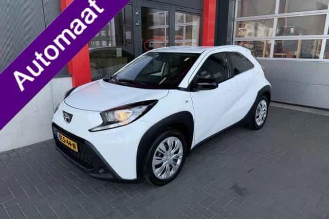 Toyota Aygo X (2023) thumbnail 1